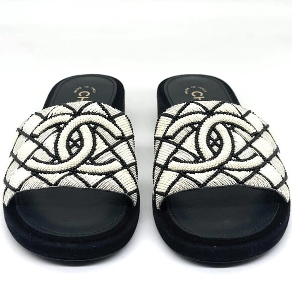 CHANEL 21A  Embroidered Pearl CC Suede Flat Slide Mules Sandals Shoes - Picture 5 of 15